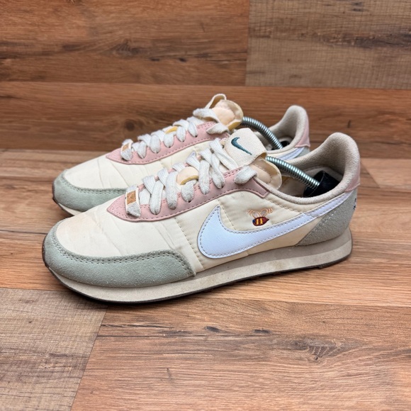 Nike Waffle Trainer 2 Cashmere Beige Women Sz 7 Casual Lifestyle Shoe DM7188-717 - Picture 2 of 9